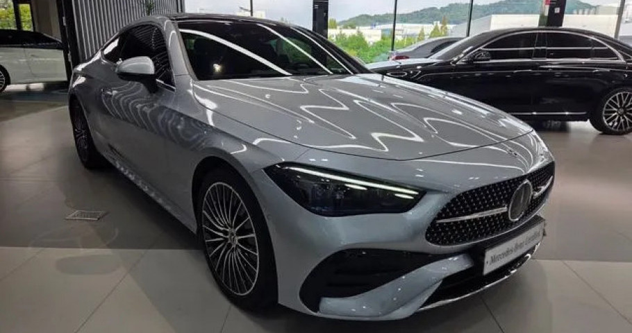 Mercedes-Benz Cle-Class 