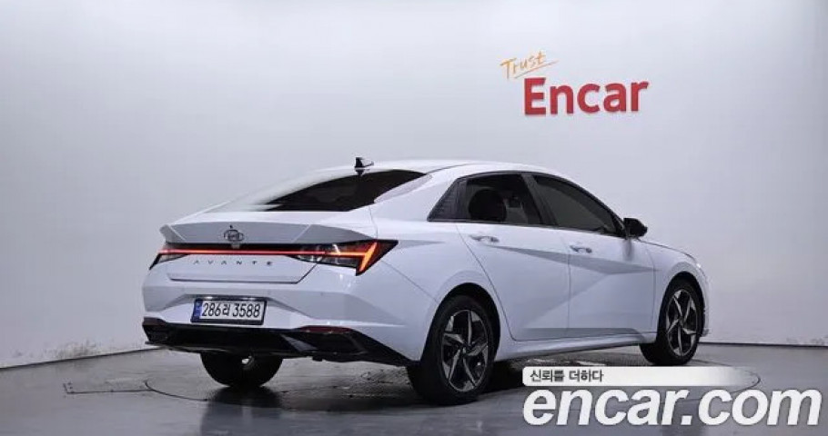 Hyundai Avante (Elantra) 