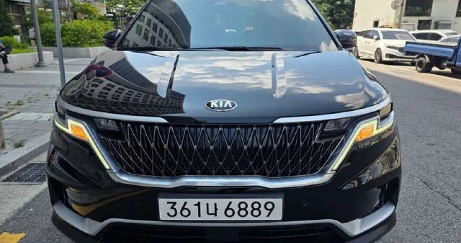 Kia Carnival 