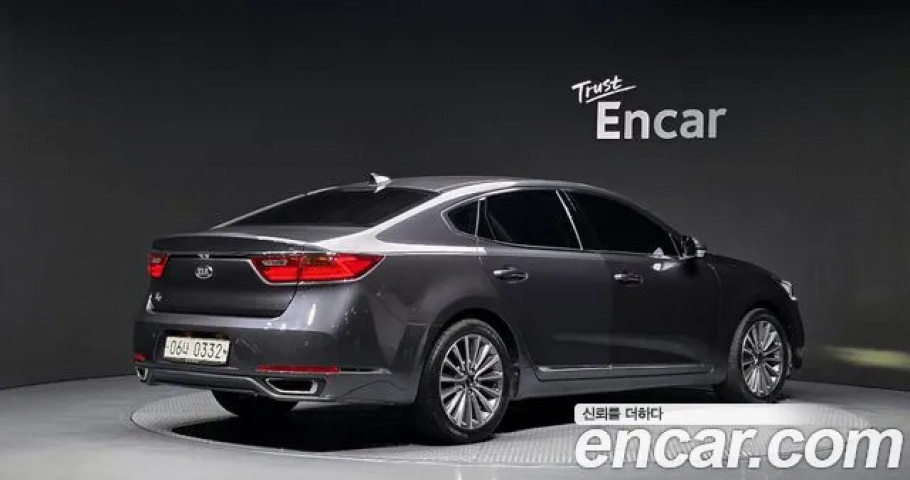 Kia K7 