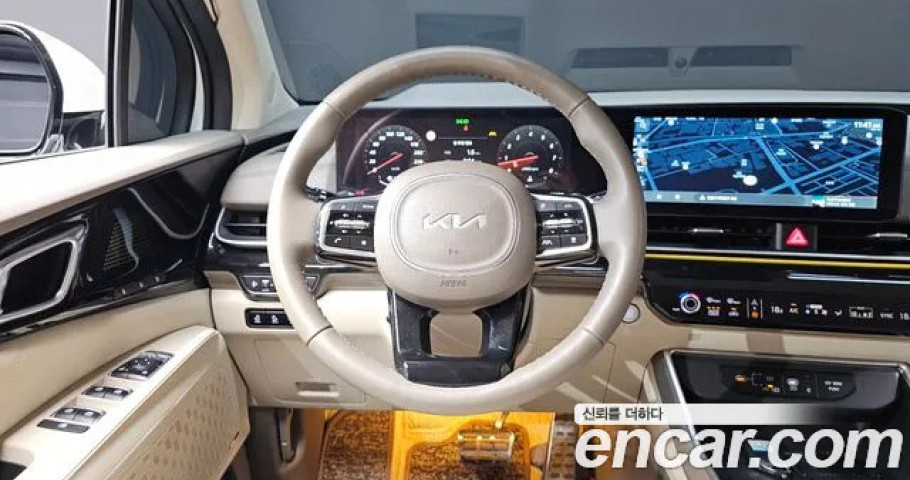 Kia Carnival 