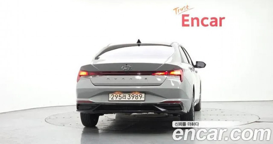 Hyundai Avante (Elantra) 