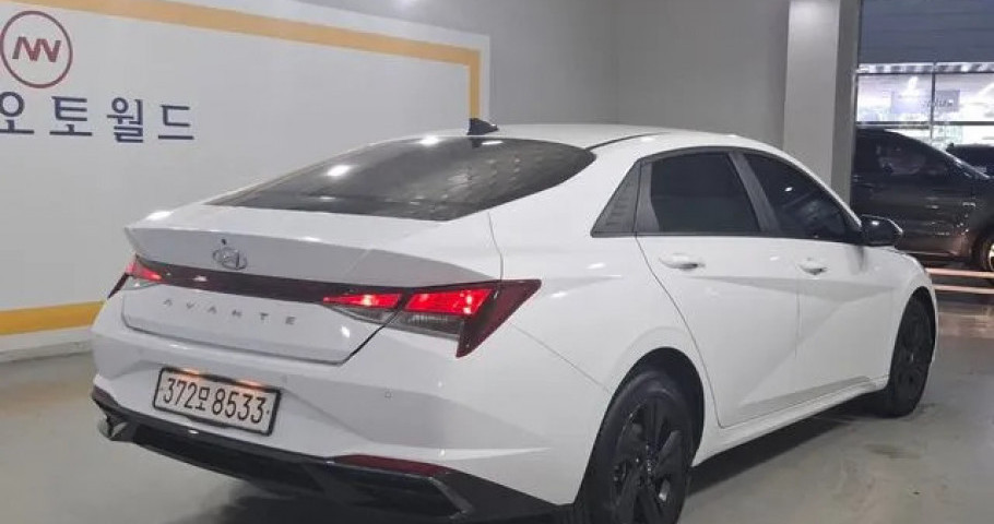 Hyundai Avante (Elantra) 