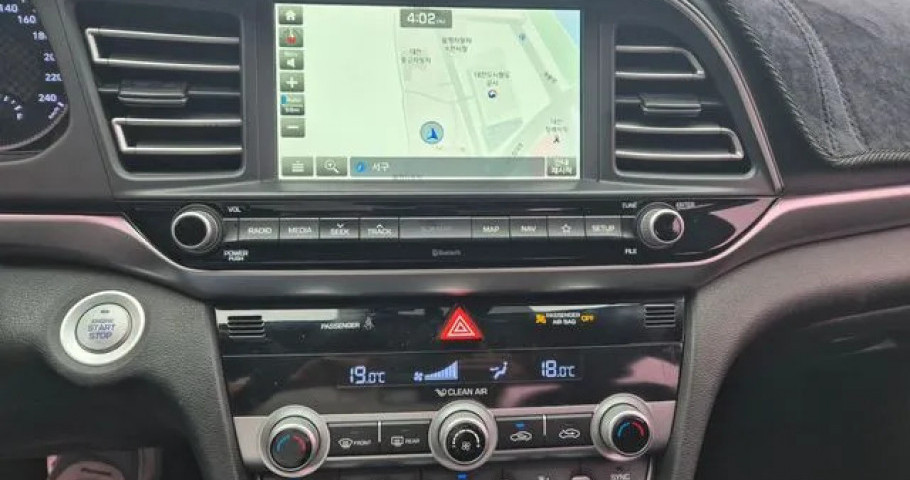 Hyundai Avante (Elantra) 