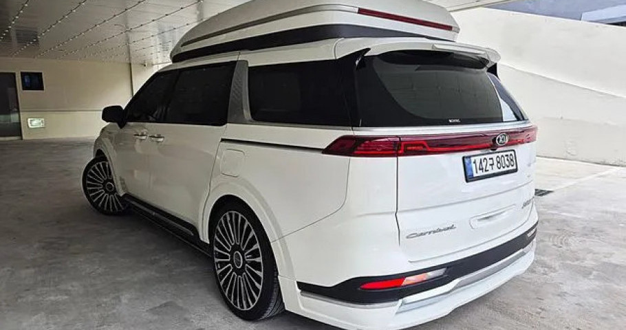 Kia Carnival 