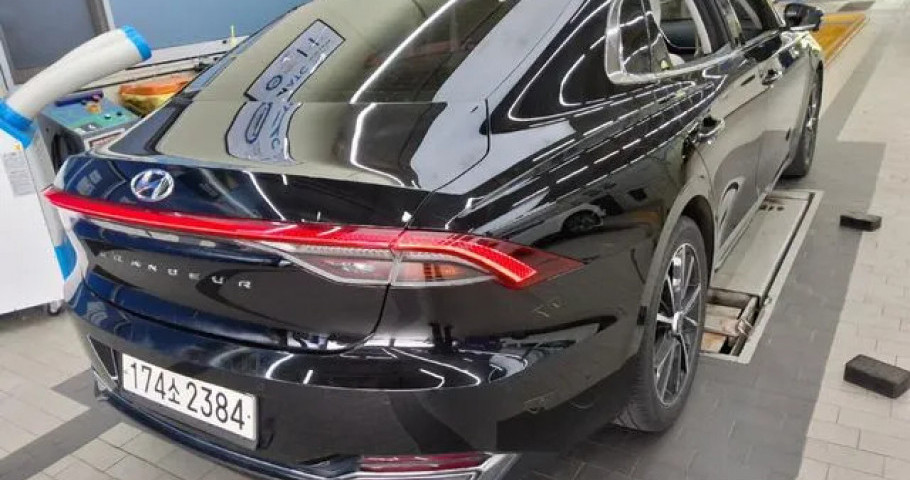 Hyundai Grandeur 