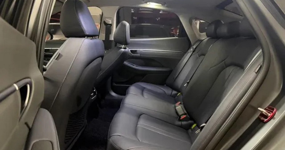 Hyundai Sonata 