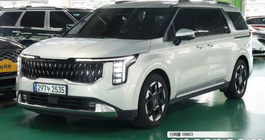 Kia Carnival 
