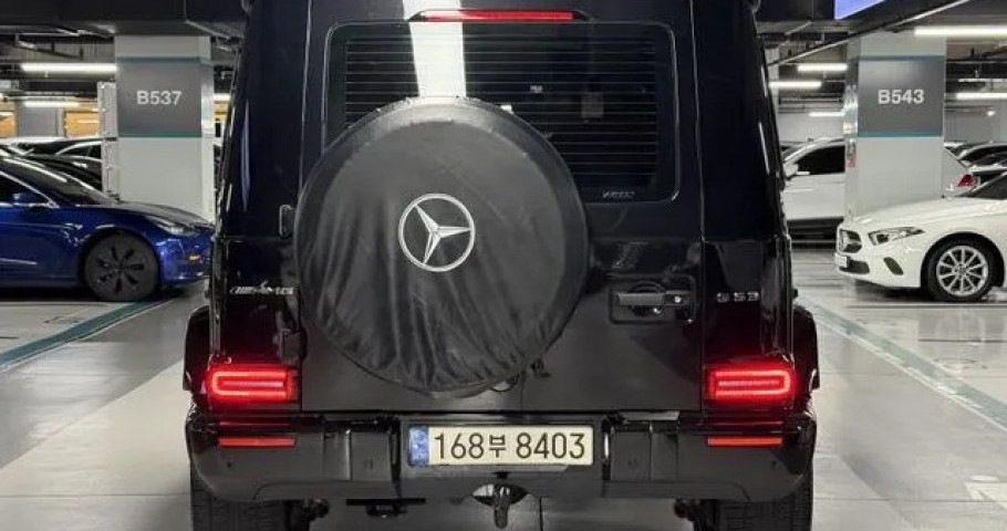 Mercedes-Benz G-Class 