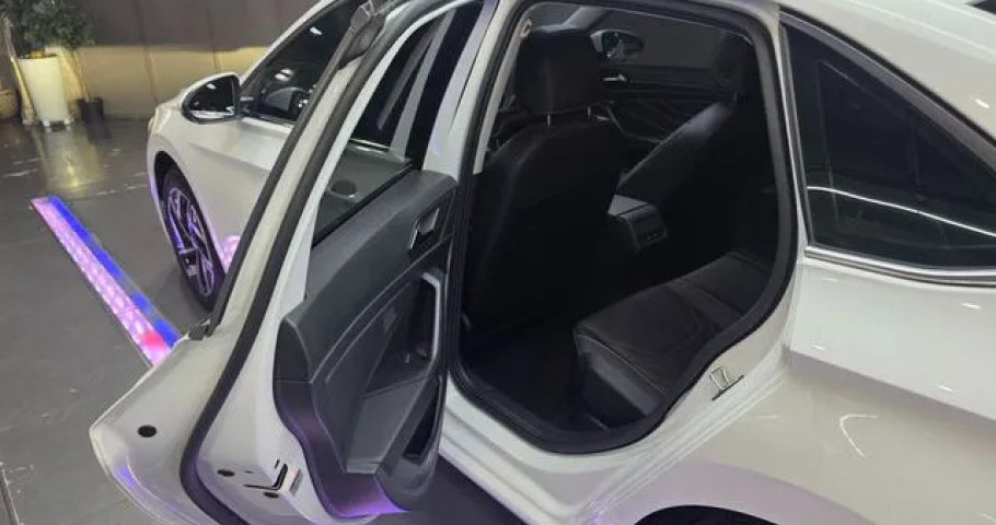 Volkswagen Jetta 