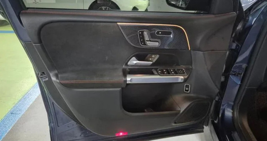 Mercedes-Benz Glb-Class 