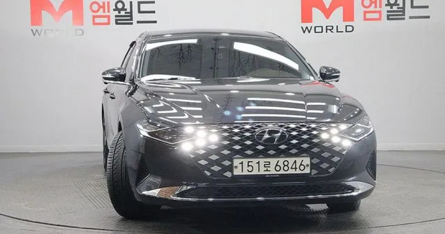 Hyundai Grandeur 