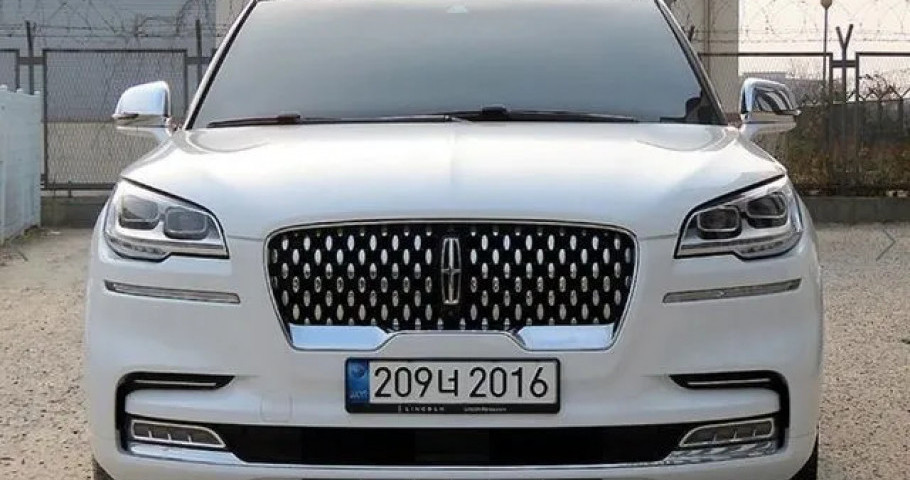 Lincoln Aviator 