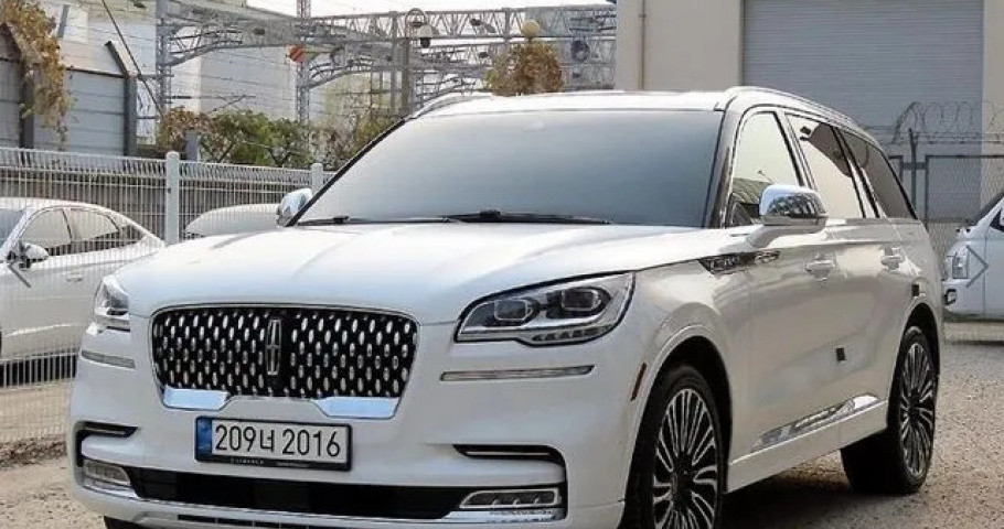 Lincoln Aviator 