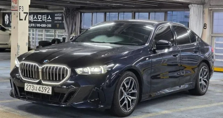 Bmw 5-Series 