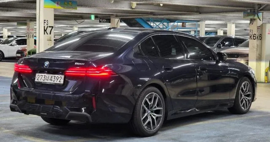 Bmw 5-Series 