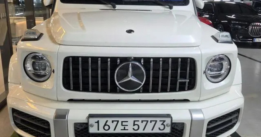 Mercedes-Benz G-Class 