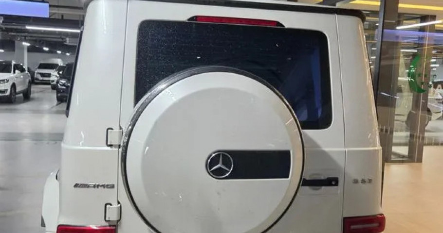 Mercedes-Benz G-Class 