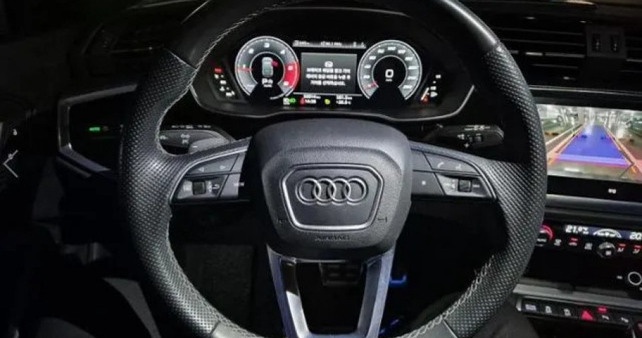 Audi Q3 