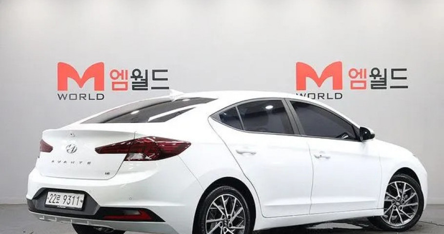Hyundai Avante (Elantra) 