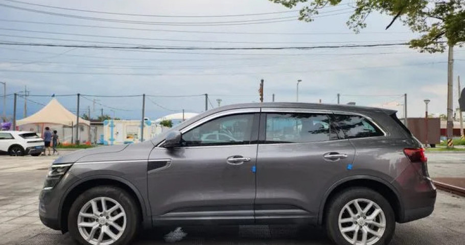 Renault Qm6 