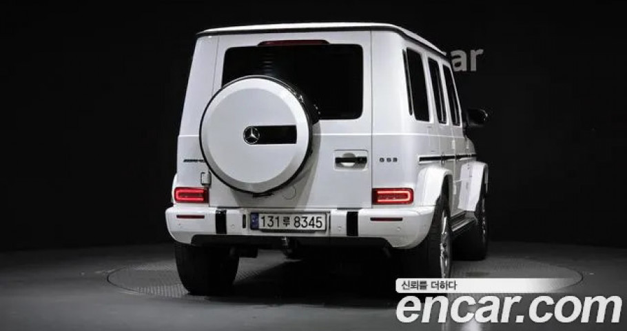 Mercedes-Benz G-Class 