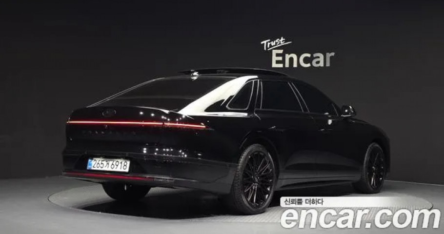 Hyundai Grandeur 