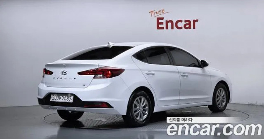 Hyundai Avante (Elantra) 