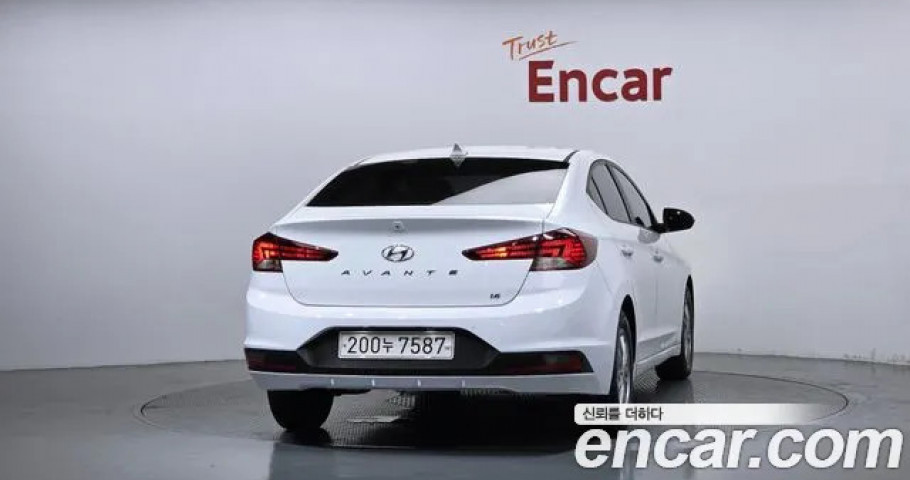 Hyundai Avante (Elantra) 