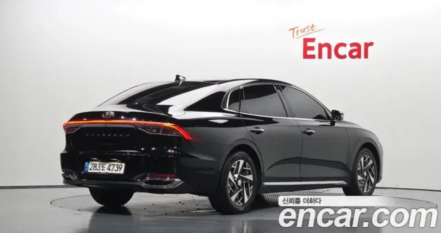 Hyundai Grandeur 