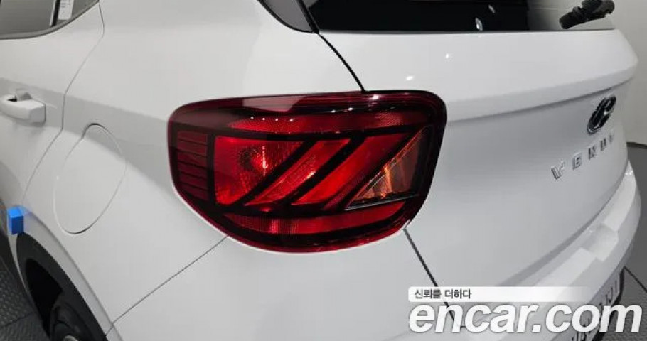 Hyundai Venue 