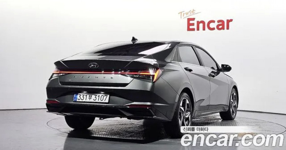 Hyundai Avante (Elantra) 