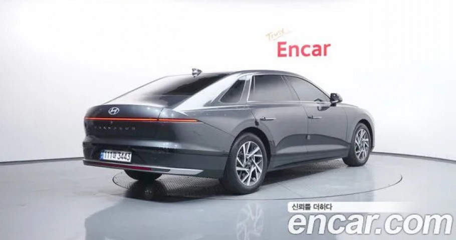 Hyundai Grandeur 