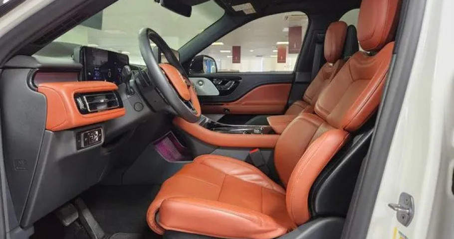 Lincoln Aviator 