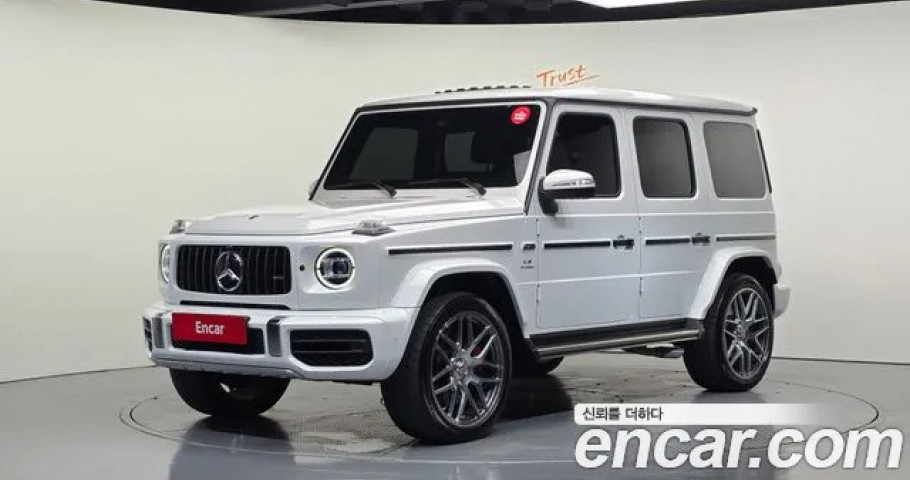 Mercedes-Benz G-Class 