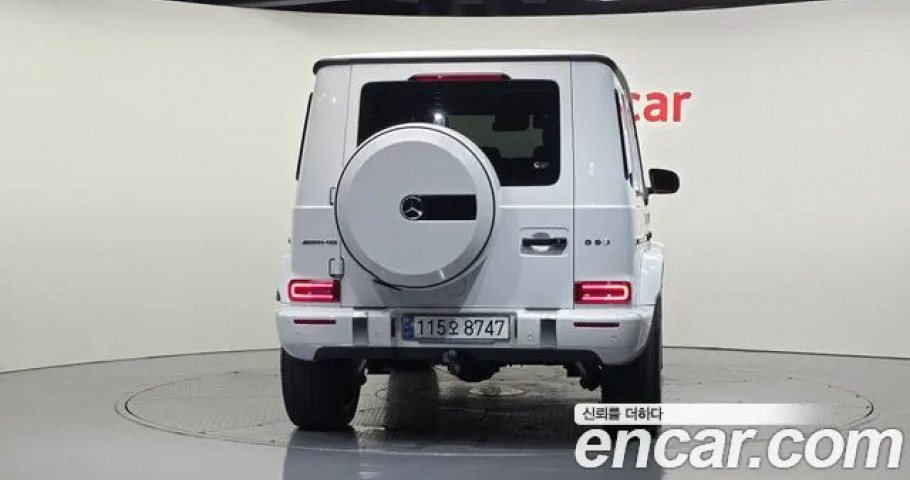 Mercedes-Benz G-Class 
