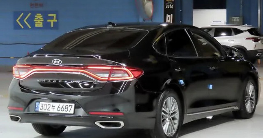 Hyundai Grandeur 