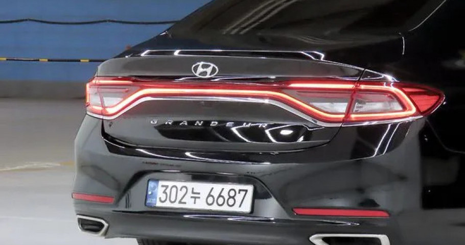 Hyundai Grandeur 