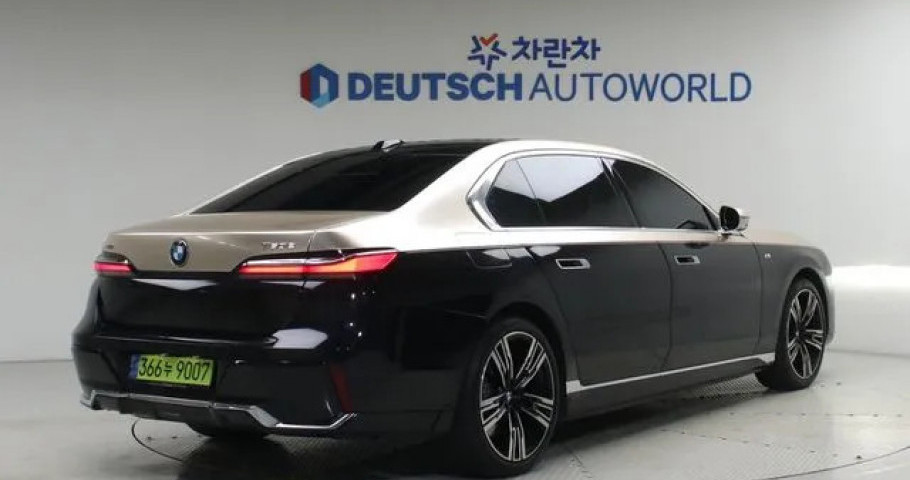 Bmw 7-Series 