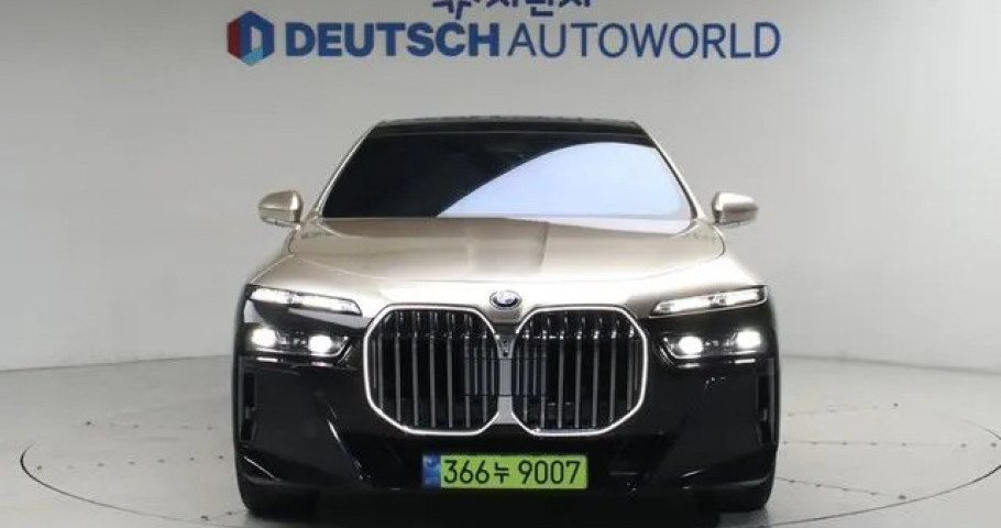 Bmw 7-Series 
