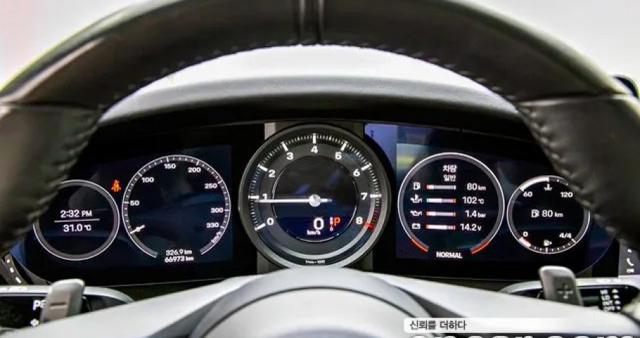 Porsche 911 