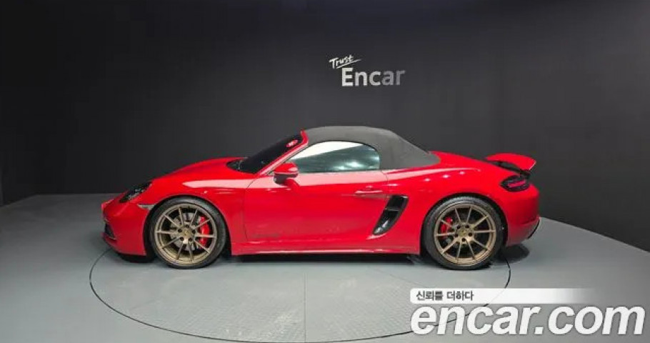 Porsche 718 