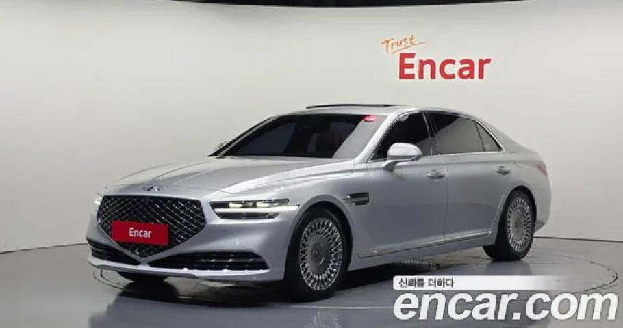 Genesis G90 