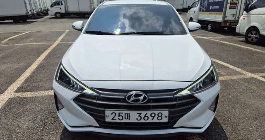 Hyundai Avante (Elantra) 