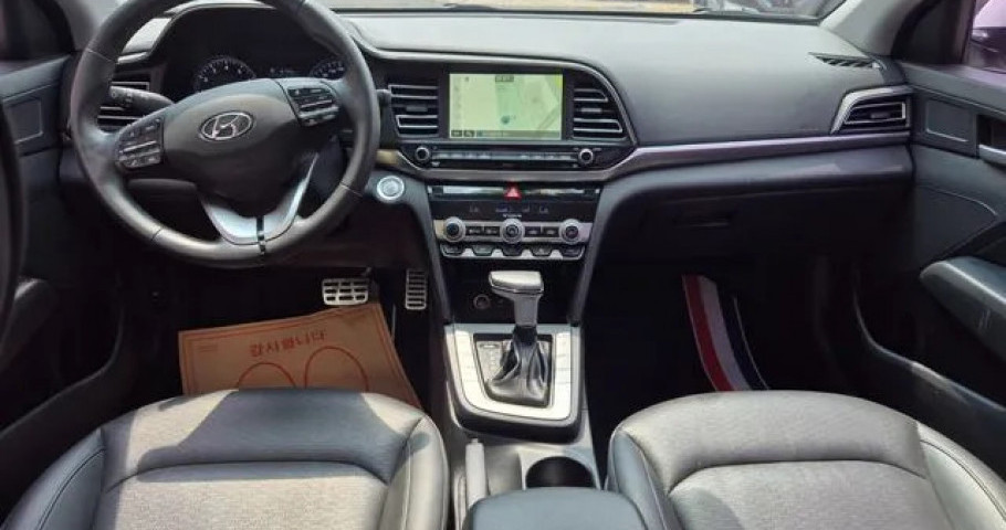 Hyundai Avante (Elantra) 