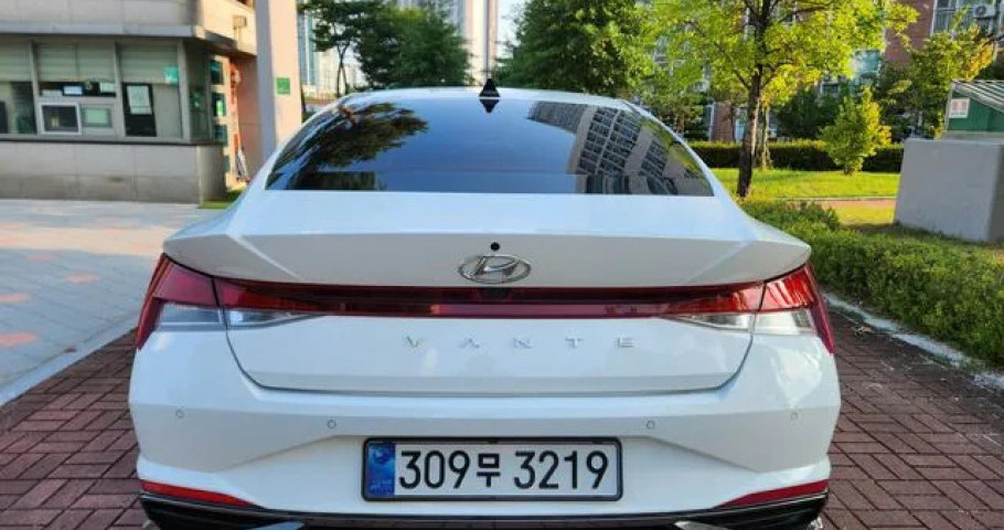 Hyundai Avante (Elantra) 