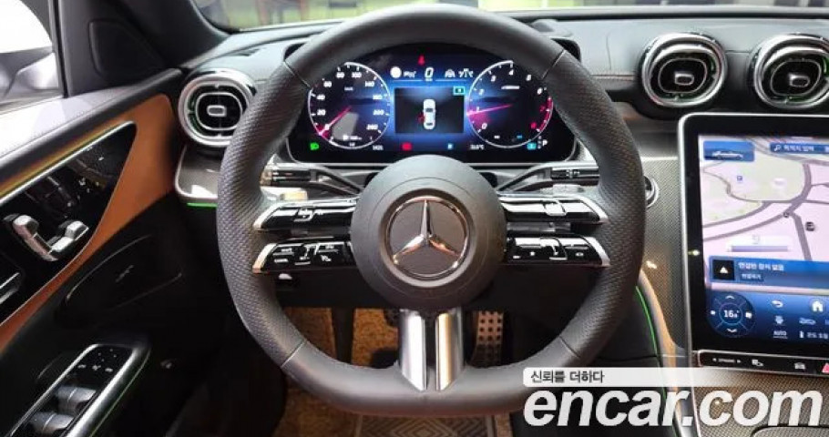Mercedes-Benz C-Class 