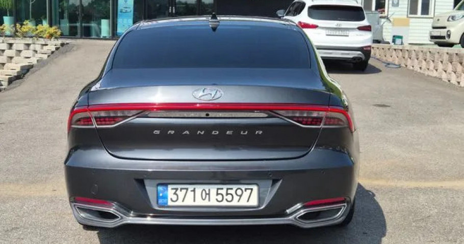 Hyundai Grandeur 