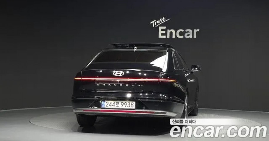 Hyundai Grandeur 