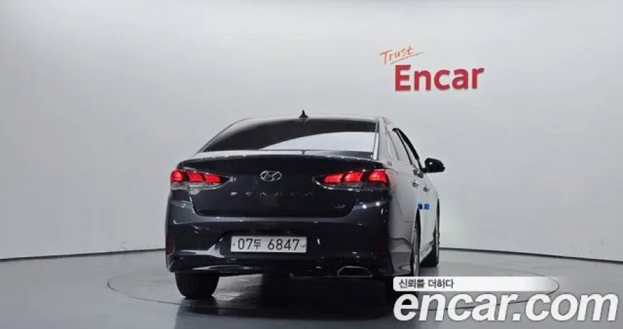 Hyundai Sonata 